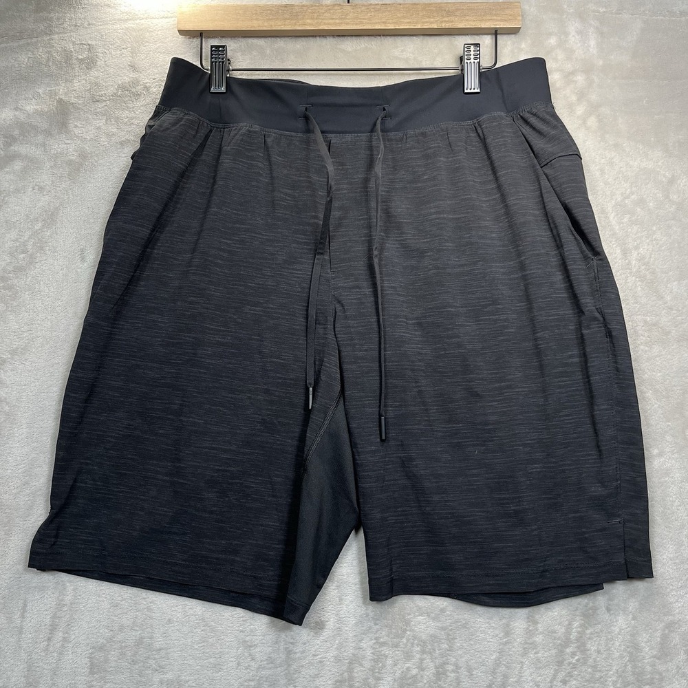 Lululemon THE Short Lined Mens Large Black 9" Training Running Gym